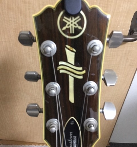 YAMAHAのカッコいいギターの登場です！ | ギター教室のナカムラギター 