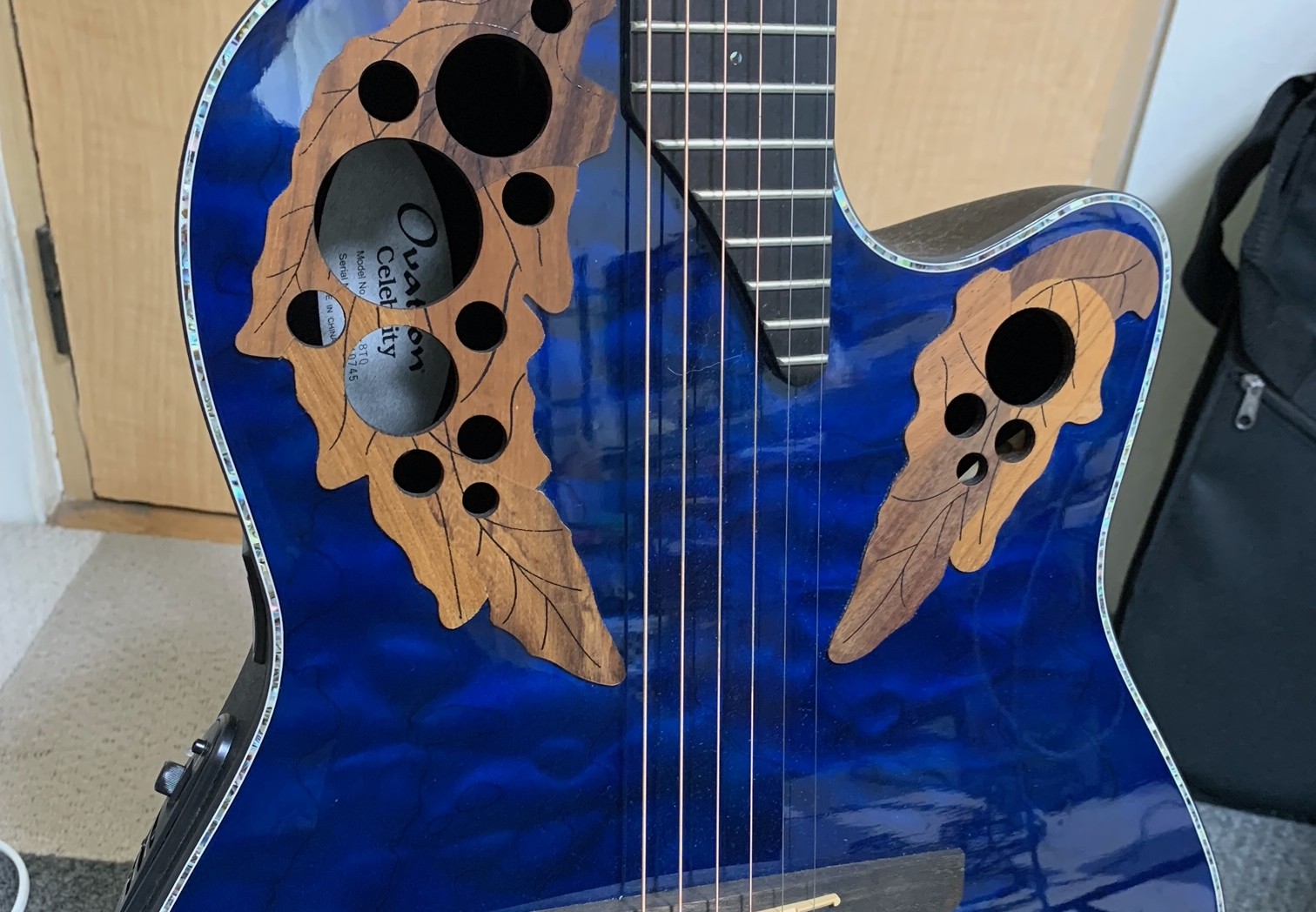 ♪ 大人気 Ovation Celebrity モデル CC44