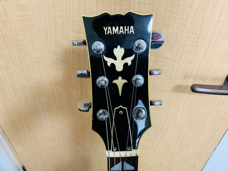 高中正義好きには堪らない【SG500/YAMAHA】かなり古いエレキギターの
